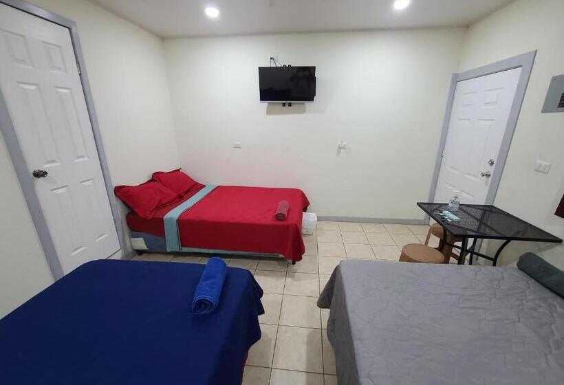 اتاق استاندارد سه نفره, Hostal Don Luis