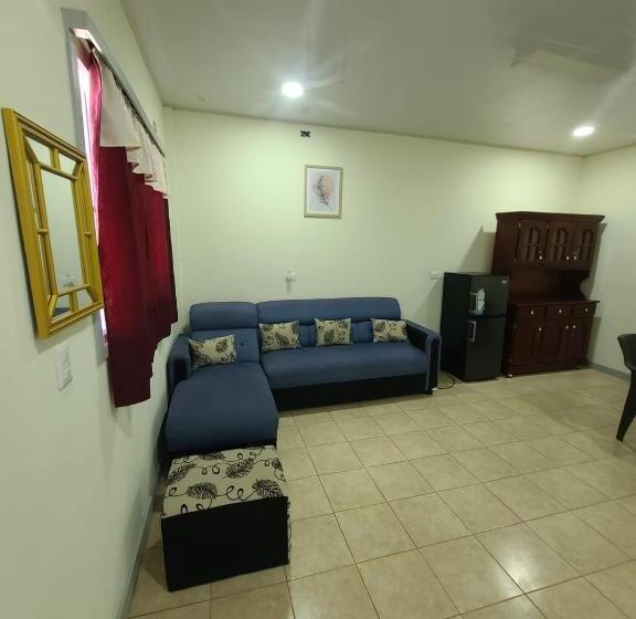 اتاق خانوادگی, Hostal Don Luis