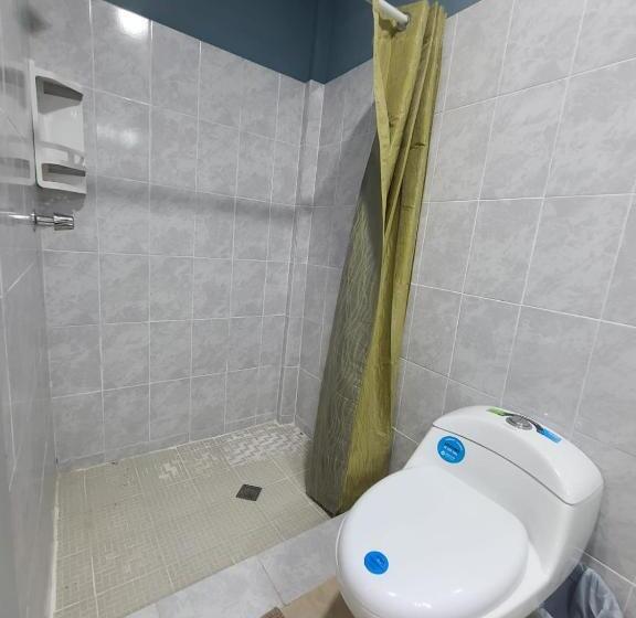 اتاق خانوادگی, Hostal Don Luis