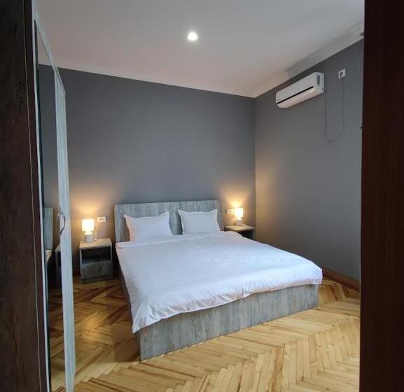 اتاق استاندارد با چشم‌انداز باغ, Shanshe