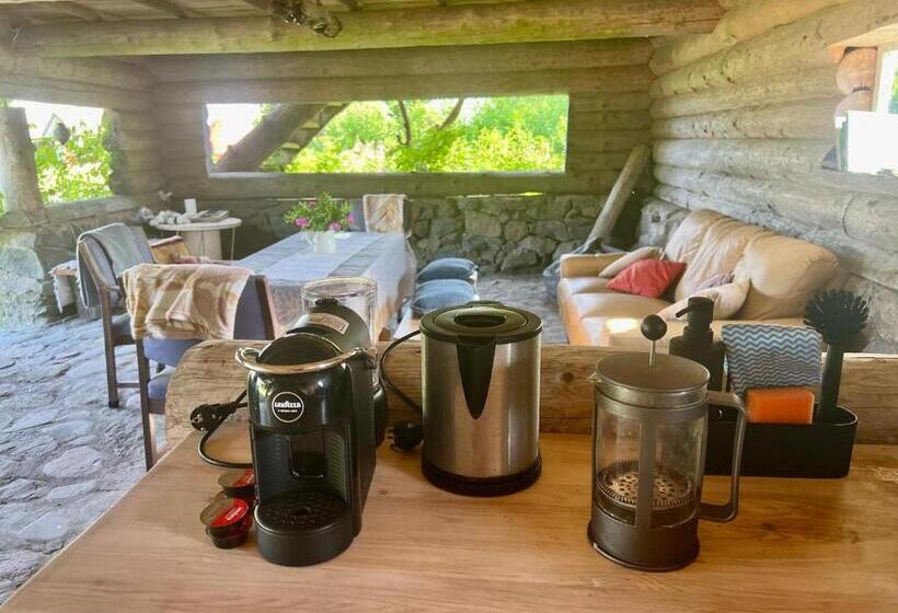 خانه 2 خوابه, Suurekivi Külalistemaja