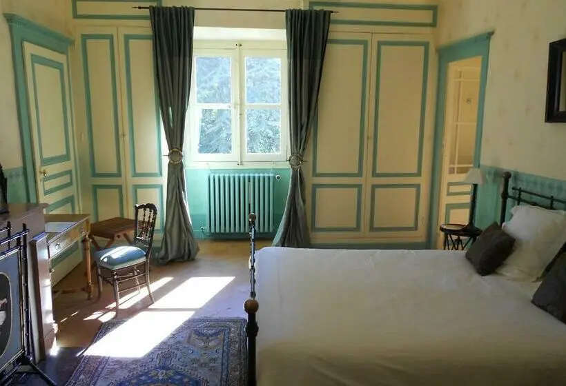 デラックスルーム, Chateau Des Poccards