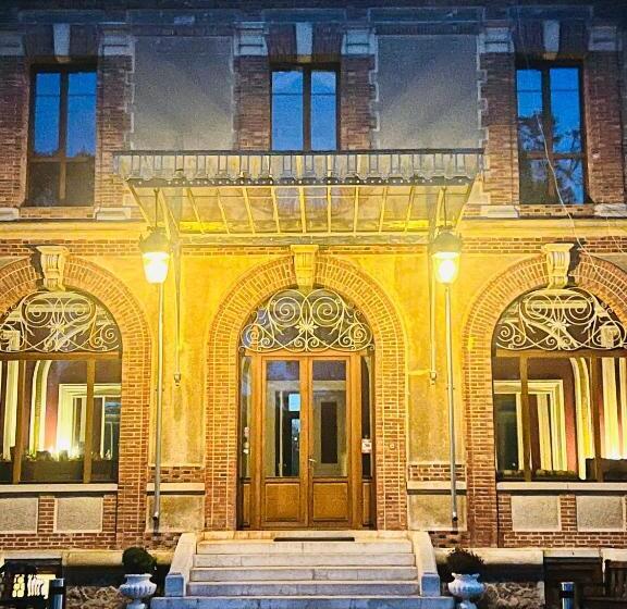 정원 전망 4인용 스탠다드 룸, Château De Crènille