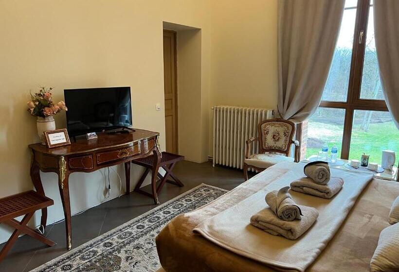 스탠다드 룸 가든 전망, Château De Crènille