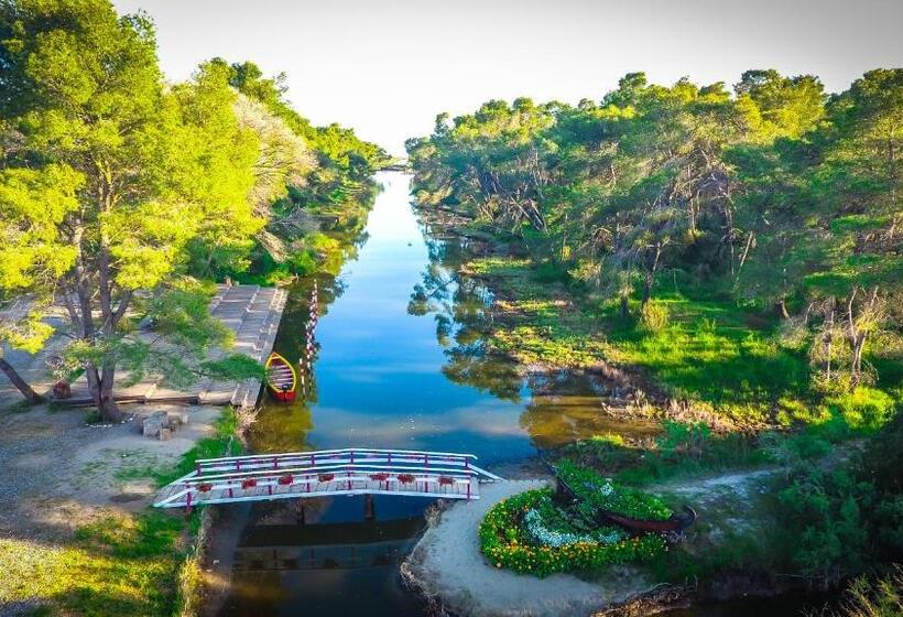 Апартаменты 2 Спальни, Andrea Bashuri