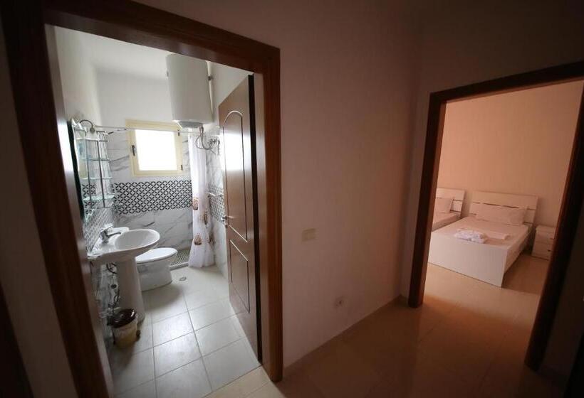 Апартаменты 3 Спальни, Andrea Bashuri