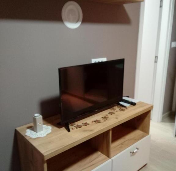 سوییت, Divcibare Apartmani Gavrić