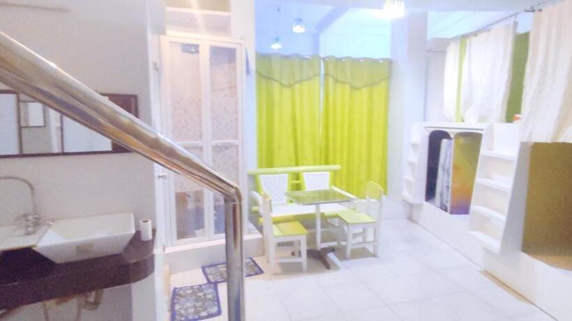 Семейный Номер, Hr S Residence