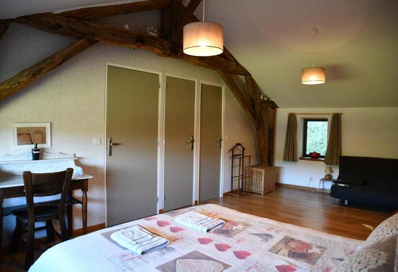 Четырехместный Номер Стандарт, B&b Angueur