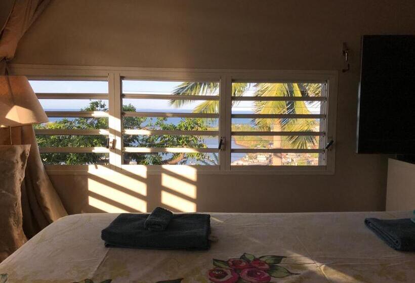 سوییت با چشمانداز دریا, Villa D’ô