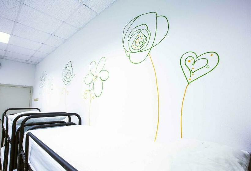 공동 객실, Ostello Valtrebbia