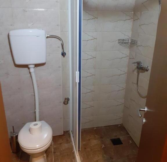 اتاق لوکس, Restoran Sa Prenoćištem žitište