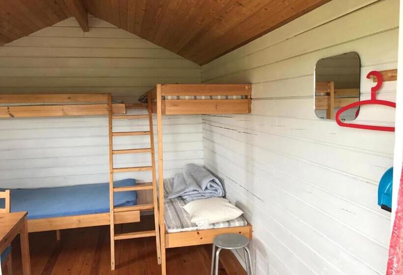 Economy Quadruple Room, Keldunes