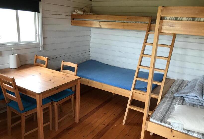 Economy Quadruple Room, Keldunes