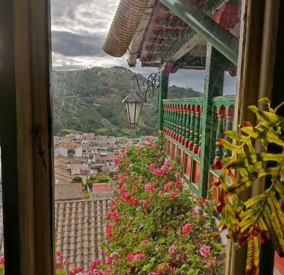 اتاق استاندارد چهار تخته, Portón De Ocetá