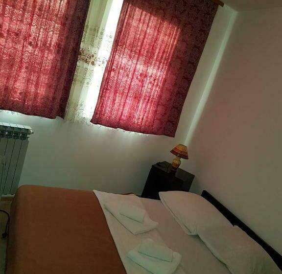 اتاق استاندارد, Motel Luxor