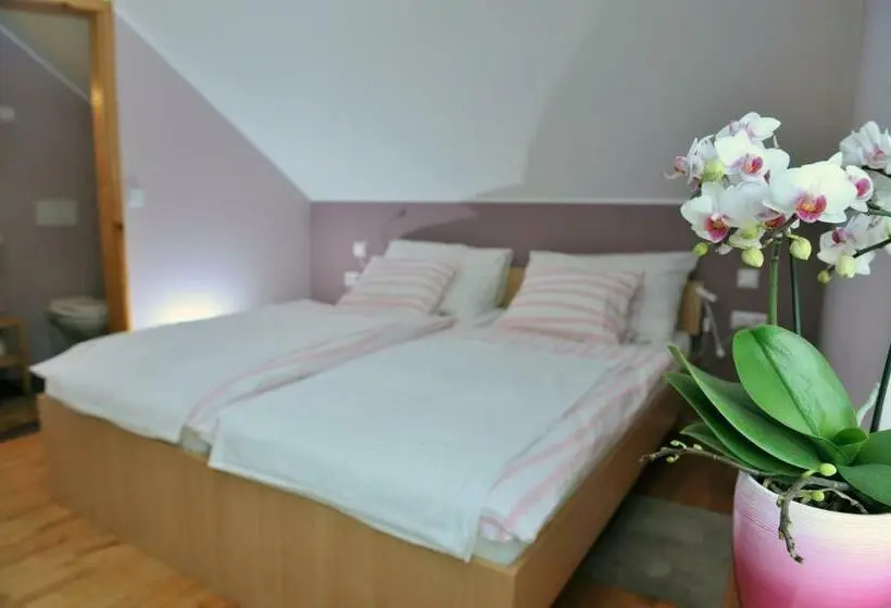 آپارتمان 3 خوابه, Apartment šilec