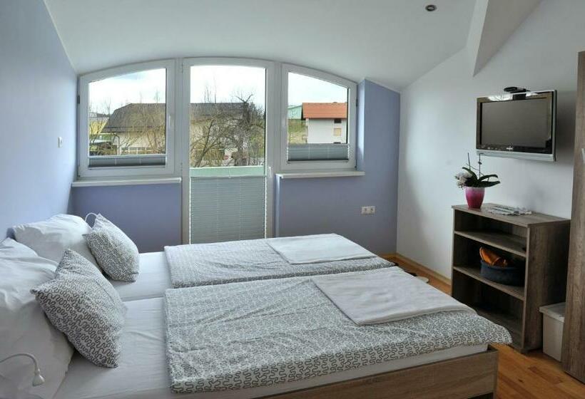 آپارتمان 3 خوابه, Apartment šilec