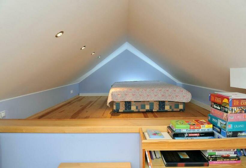 آپارتمان 3 خوابه, Apartment šilec