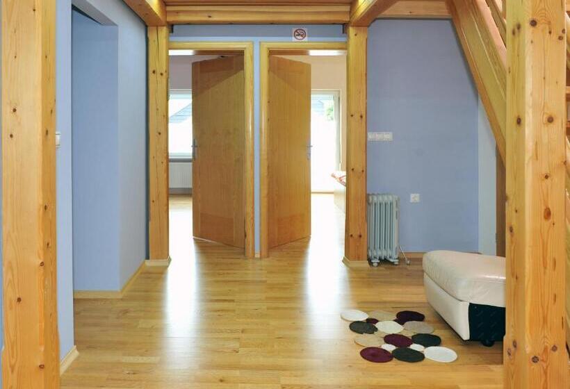 آپارتمان 3 خوابه, Apartment šilec