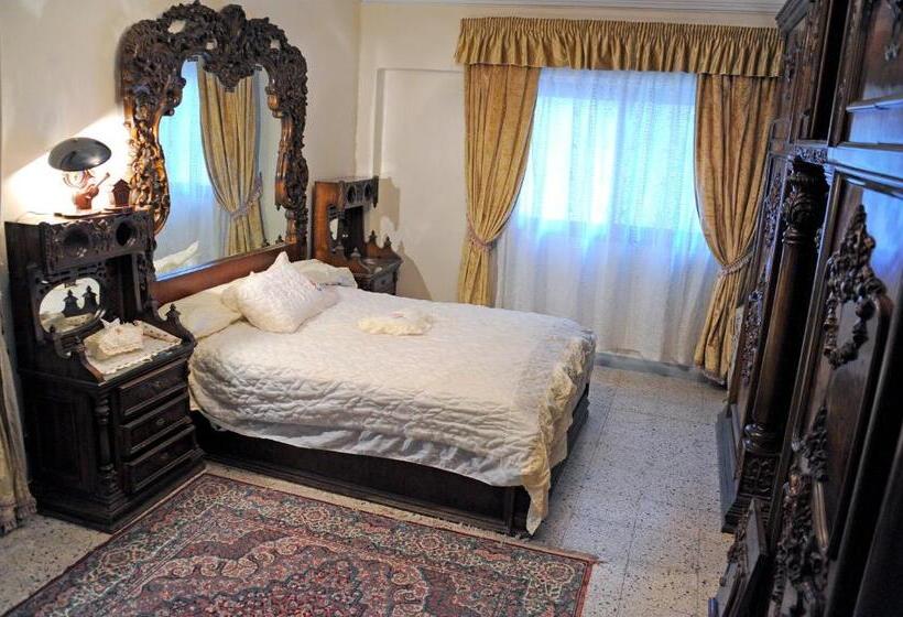 اتاق استاندارد, Grand Museum Guest House