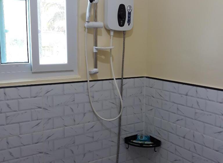 اتاق لوکس, Whitesands Beach Resort