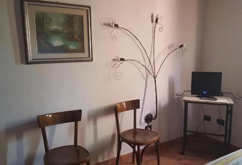 Perhehuone, Agriturismo Corte Del Gallo