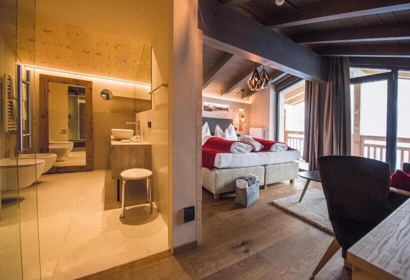 اتاق لوکس با بالکن, Goldknopf