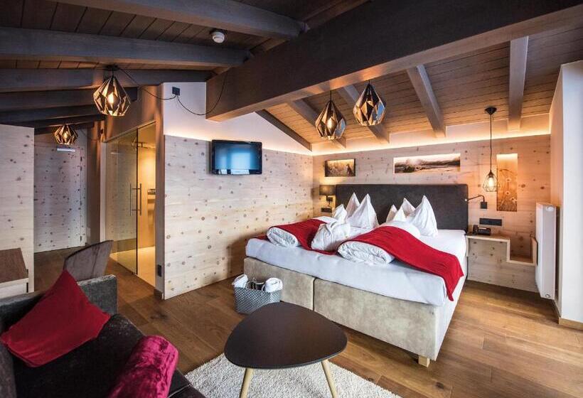 اتاق لوکس با بالکن, Goldknopf