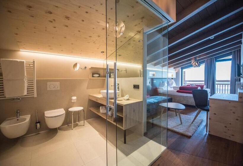 اتاق لوکس, Goldknopf