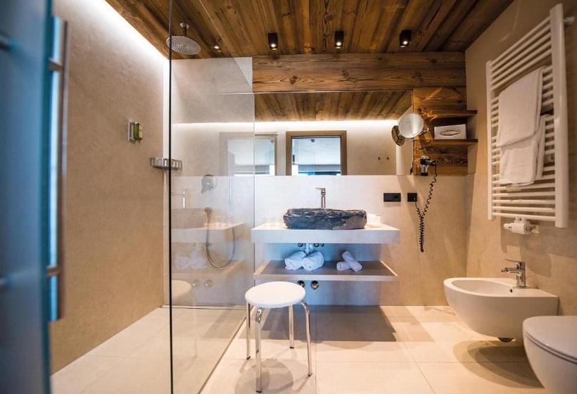 اتاق استاندارد با تراس, Goldknopf