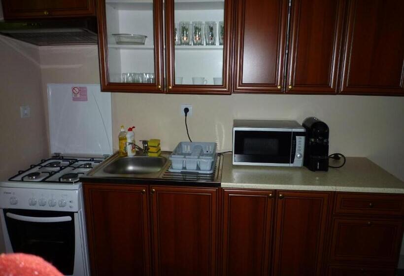 Дом 1 Спальня, Farkasverem Vendégház