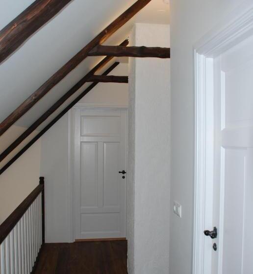 خانه 4 خوابه, Grand Guesthouse Gardakot