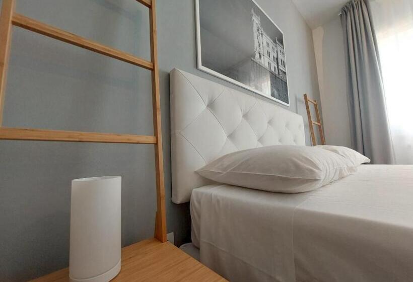 Standard room with outdoor bath, Myway Trieste Rooms