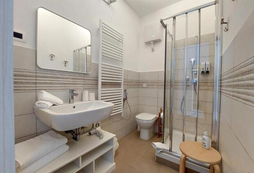 اتاق استاندارد, Myway Trieste Rooms