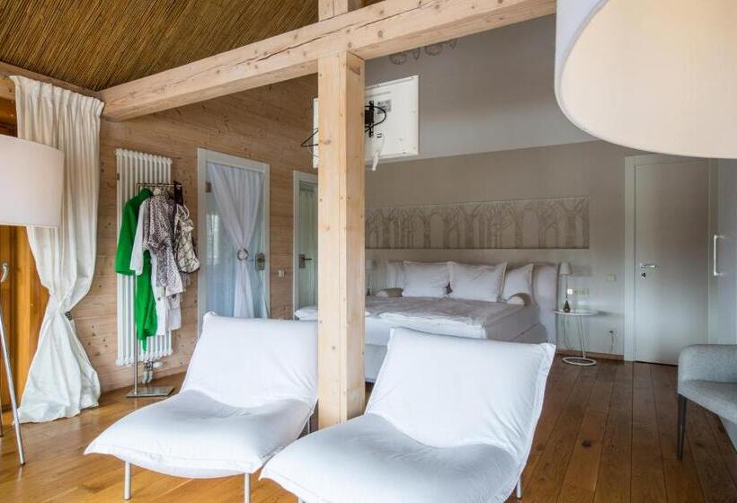 سوییت, Jonathan Spa Estate