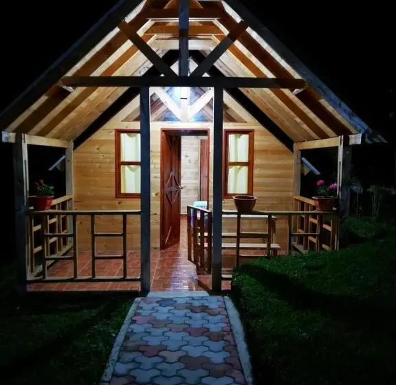 Perhehuone Puutarhanäkymä, San Agustín Wayrana
