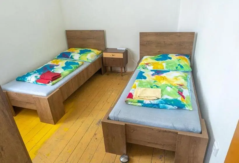 スタンダードルーム, Ubytování Na Jakuli