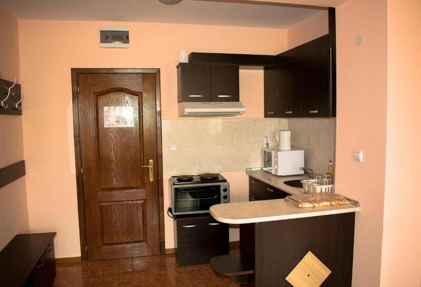 آپارتمان 1 خوابه, Romantic