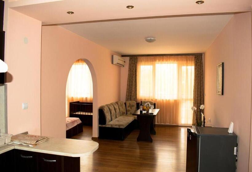 آپارتمان 1 خوابه, Romantic