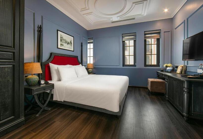 اتاق پرمیوم با چشمانداز دریا, The Secret Halong