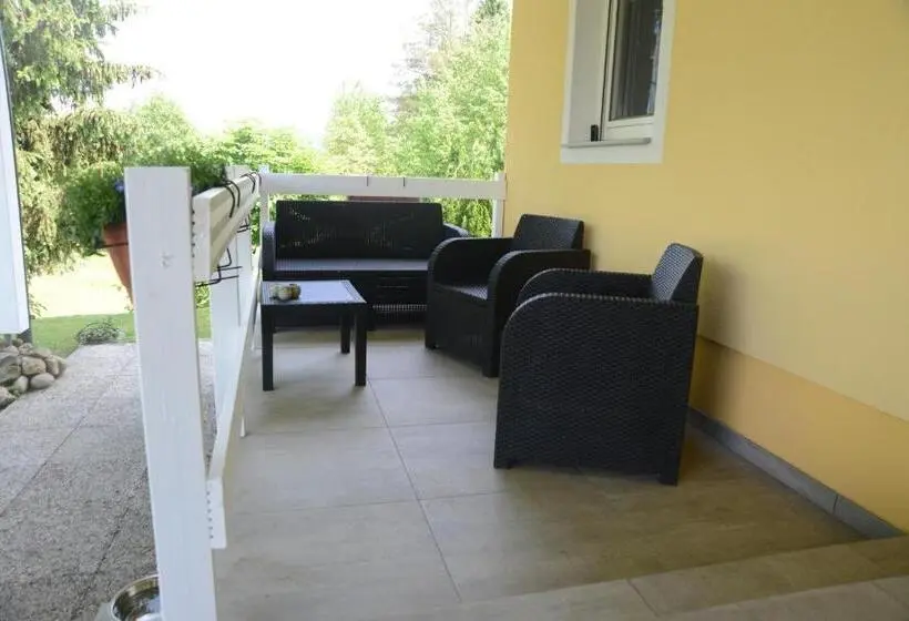 Deluxe-studio, Pension Eule