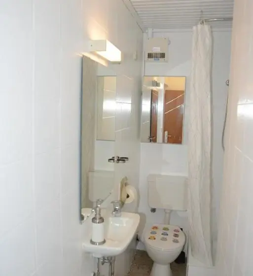 Standard-huone Parveke, Pension Eule