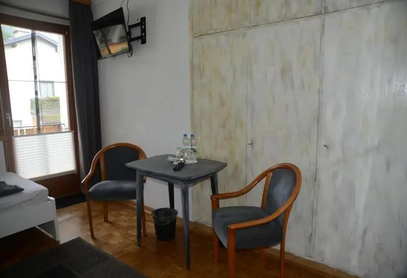 Standard-huone Parveke, Pension Eule