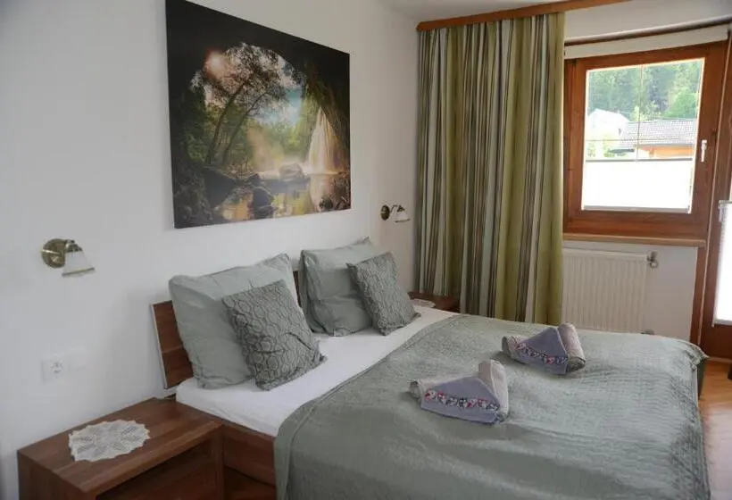 Standard-huone Terassi, Pension Eule