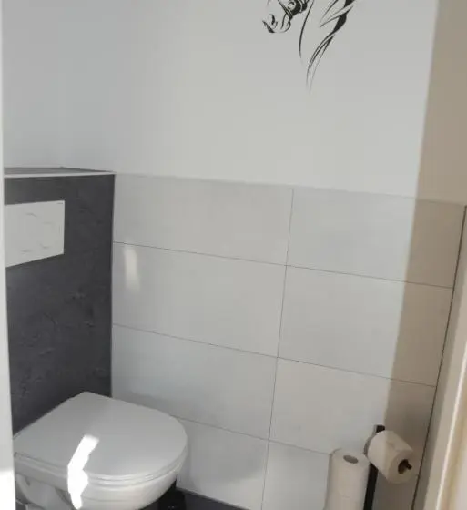 Deluxe-huone, Pension Eule