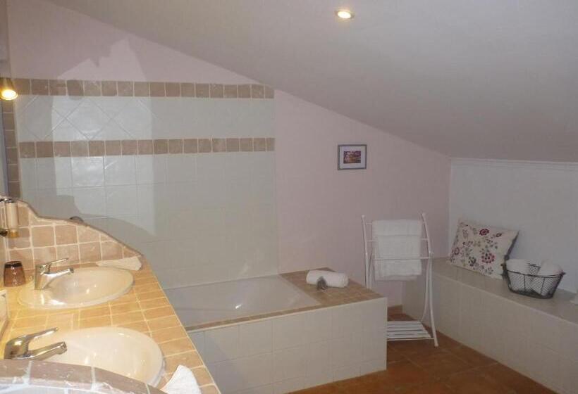 スタンダードルーム, Le Mas De Gleyzes B&b De Charme