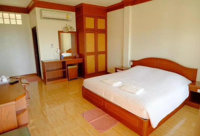 オーシャンビュースタンダードルーム, Bansaithong Beach Resort