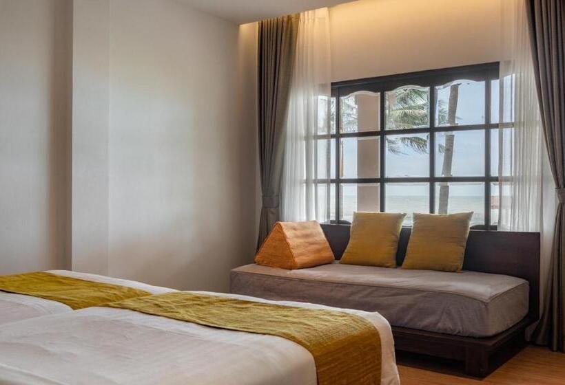 חדר סטנדרט לשלושה, Bansaithong Beach Resort