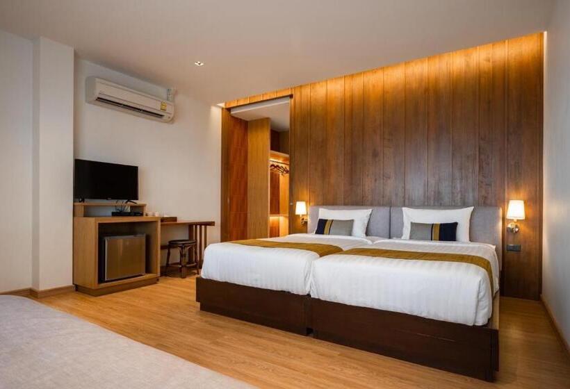 חדר סטנדרט לשלושה, Bansaithong Beach Resort